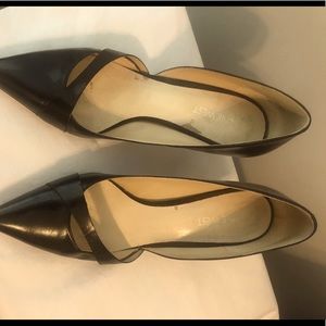 Ladies Nine West pumps. Sz 8